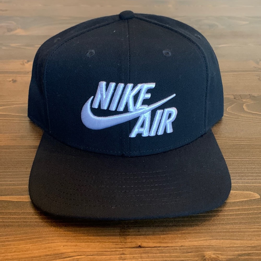 Nike Air Snap Back